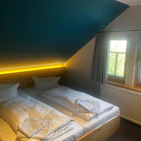 فندق Poehlberg 3*